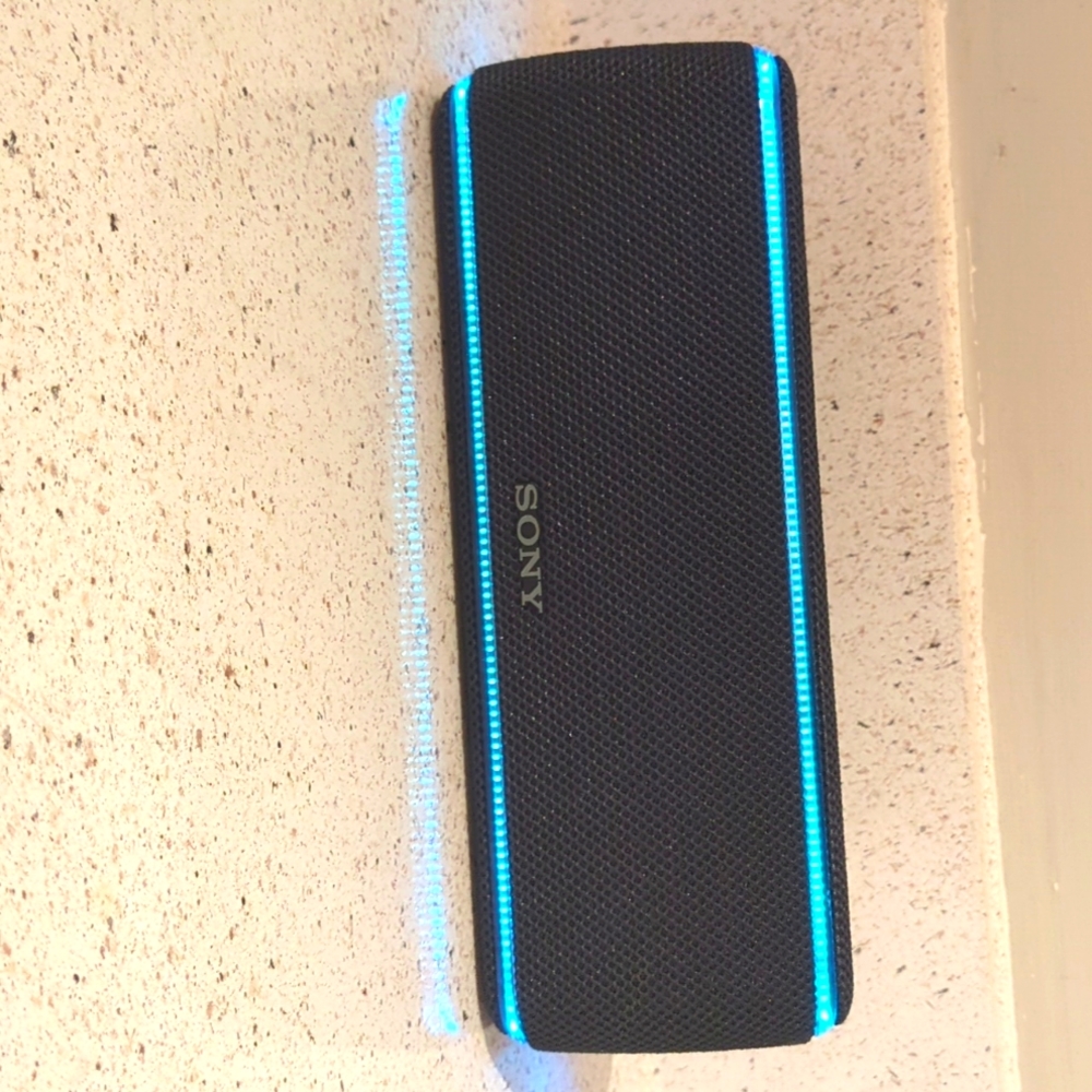 Sony SRS-XB31 Bluetooth Speaker with Party Lights